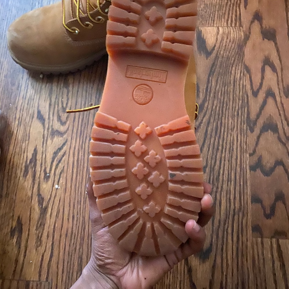 Timberland - Picture 3 of 4